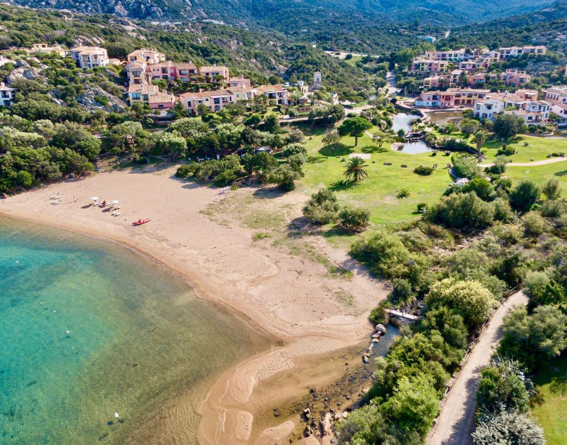 Residence Con Piscina A Liscia Di Vacca, 350 Mt Dal Mare, 3 Km Da Porto Cervo Exterior photo